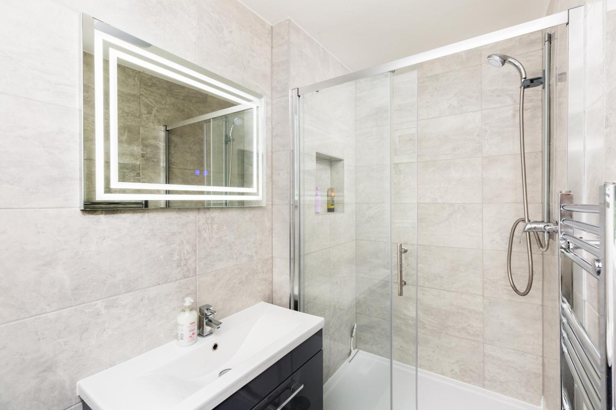1-Bedroom Apartment In Leamington Spa With Free Parking Dış mekan fotoğraf